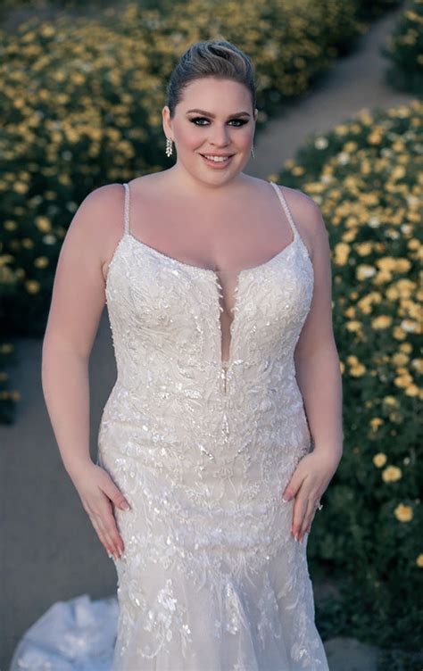 C704 – Lotus Bridal