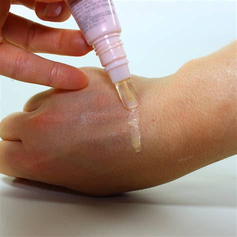Beauty Vixen: Vichy Idealia BB Cream and Eye Contour Idealizer