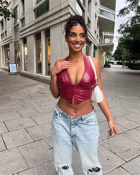 Erikah Marie : r/classywomenofcolor