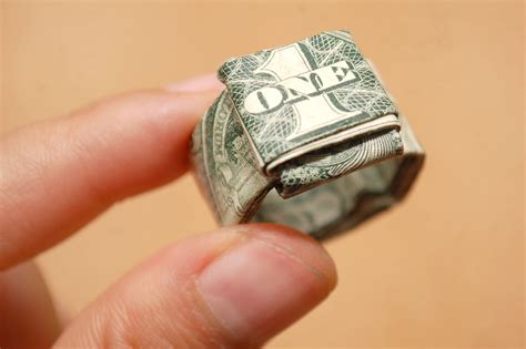 how to make a dollar ring