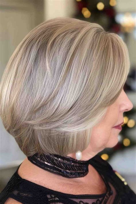 Blonde Hair Color For 50 Year Old Woman at Jesus Turner blog
