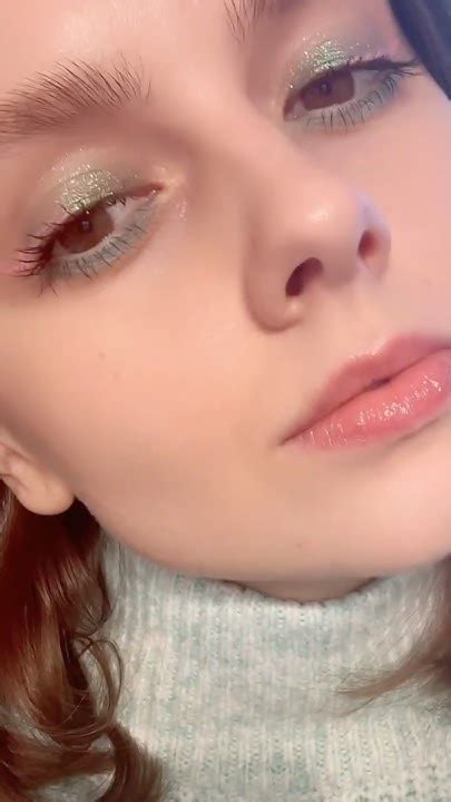 Сверкающие спарклы от Bernovich #бернович #косметика #макияж #тени # ...