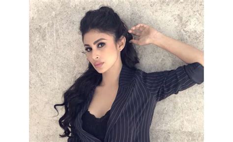 After Akshay Kumar and Ranbir Kapoor, Mouni Roy to now star opposite ...
