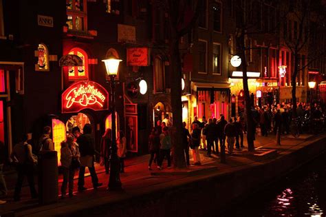 Red Light District in Amsterdam 2025 - Rove.me