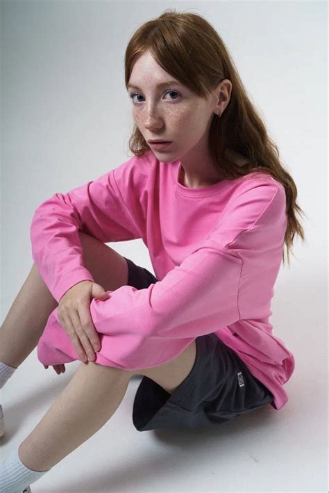 розовый лонгслив | Clothes