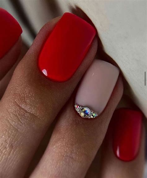 Pin by Valentina on Красивые ногти | Cute toe nails, Bride nails, Toe nails
