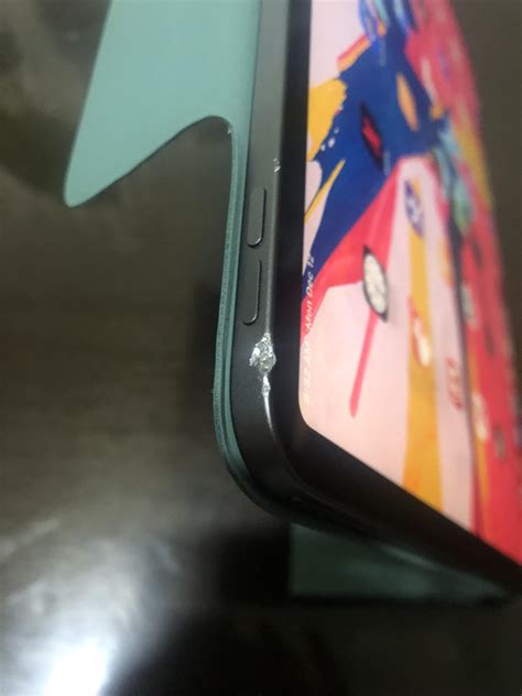 My uncle drop my 4 yr old iPad Pro 12.9” : r/iPadPro