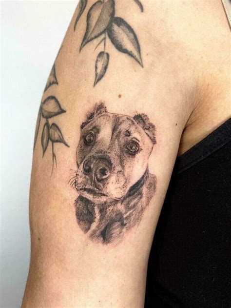 40 foto di tatuaggi straordinari che ridefiniscono il concetto di body art