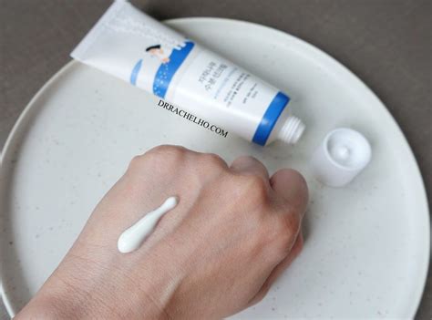 Dr Rachel Ho | Review: Round Lab Birch Juice Moisturising Sunscreen
