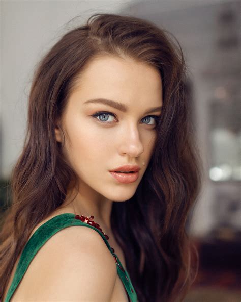 Ulyana :: Behance
