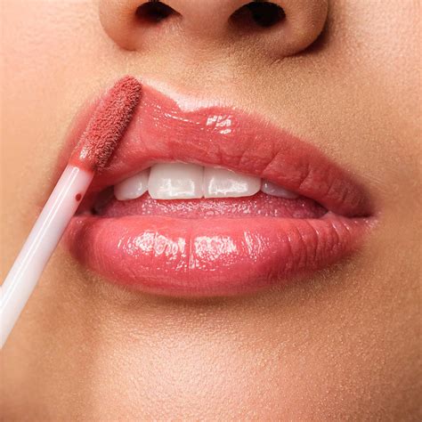 Блеск для губ `ARTDECO` PLUMPING LIP FLUID с эффектом увеличения объема ...