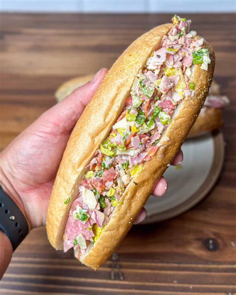 Foodies are arguing about which sandwich is truly the best sub to buy 1