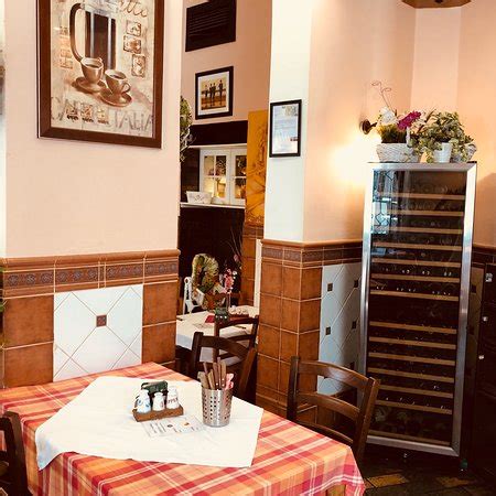 RESTAURACE U ZPEVACKU, Prague - Nove Mesto (New Town) - Updated 2024 ...