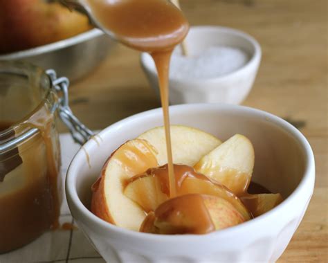 how to make caramel sauce for caramel apples