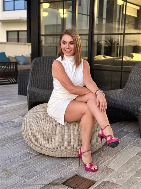 The best Penelope Menchaca feet pictures 🤩