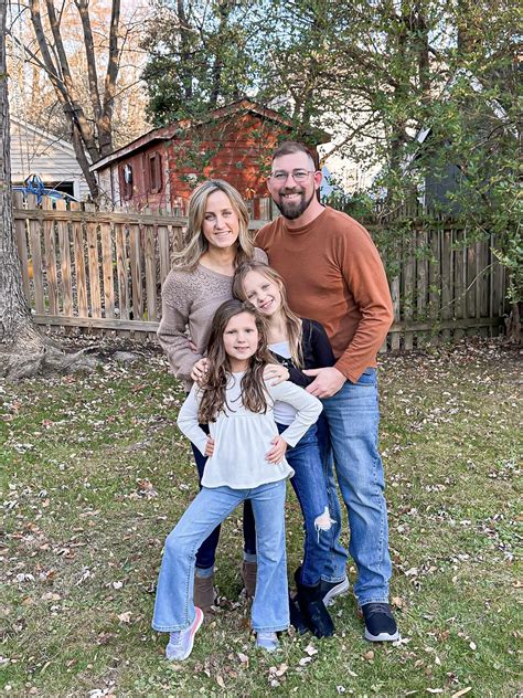 Meet Leah - Lifestyle with Leah