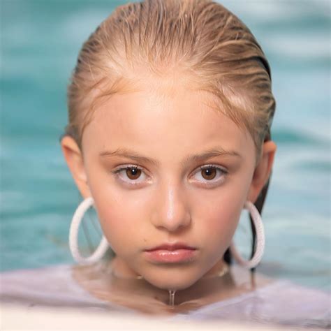 Sisi🦋Mini Australian Model on Instagram: “BLUE LAGOON... Photographer ...