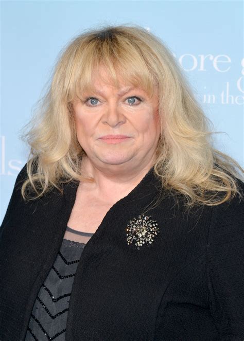 Gloria Summary, Latest News, Trailer, Season List, Cast, Where to Watch