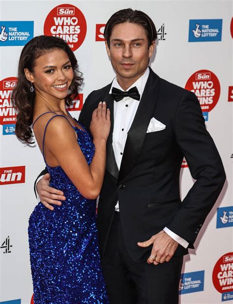 Joey Essex and Vanessa Bauer face post-Dancing On Ice romance dilemma