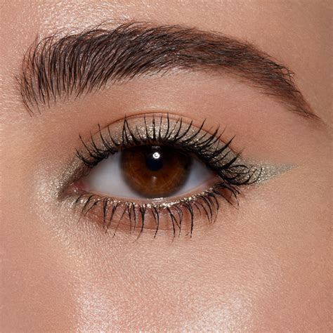 Карандаши для глаз - купить в интернет-магазине ROMANOVAMAKEUP