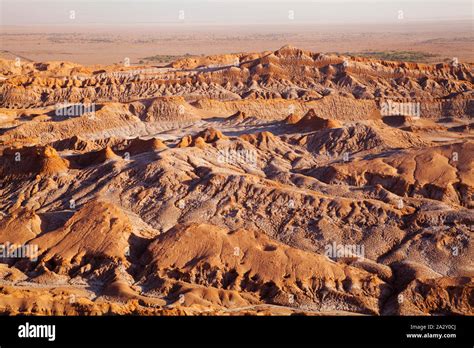 sunset  valle de la luna atacama desert stock photo alamy