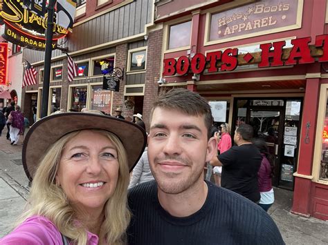 From Graceland to Dollywood the Ultimate Road Trip - Holiday and Travel