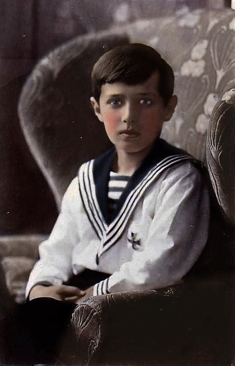 Alexei Romanov.....Uh. by CherryFlavoredAlice on DeviantArt