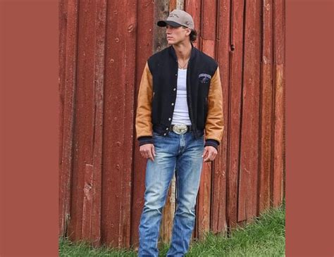 mark estes age height  wikipedia bio