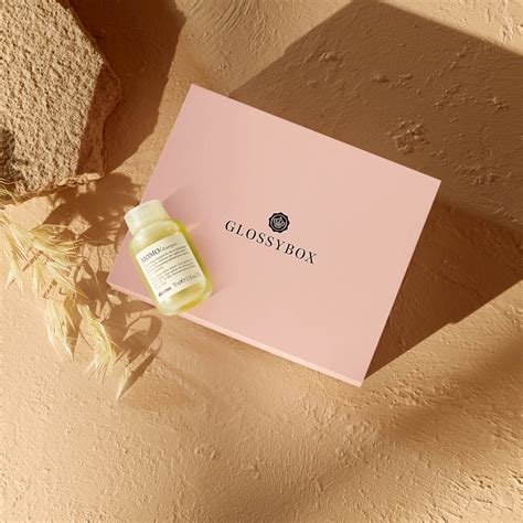 Davines MOMO Shampoo | GLOSSYBOX AT