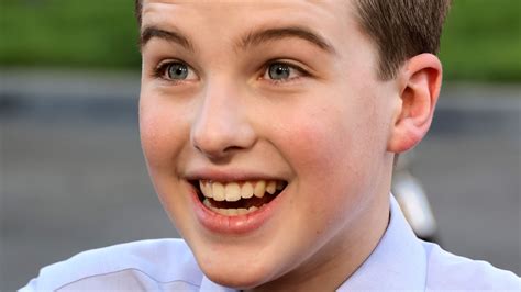 Young Sheldon Fans Are Stuck On This Glaring Detail In The Season 6 ...