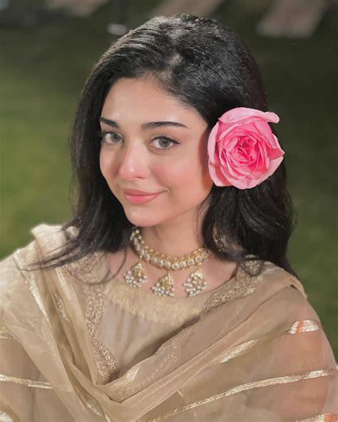 noor zafar khan instagram