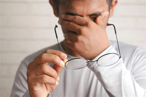 This Hidden iPhone Feature Could Help Protect Your Eyes
