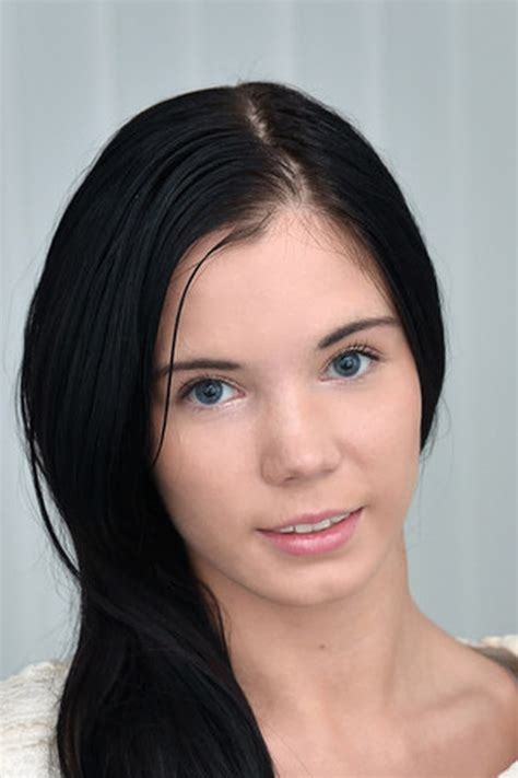 Lovenia Lux (44 фото)