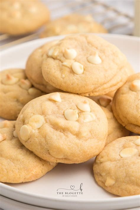 White Chocolate Chip Cookies