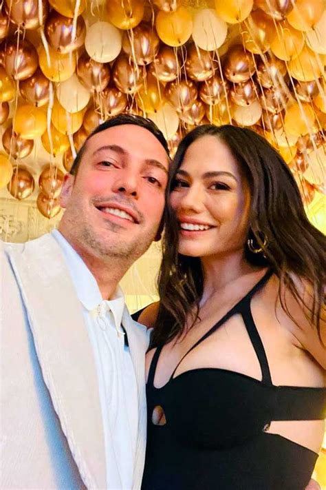 demet özdemir net worth 2020