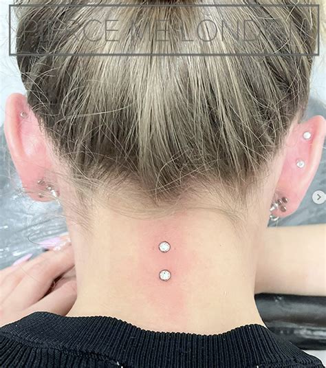dermal piercing