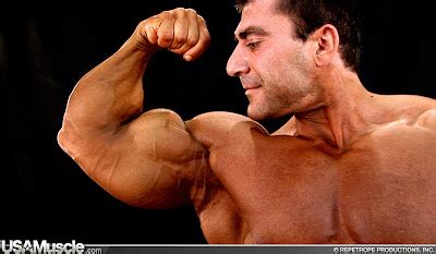 Six Pack Abs Man: Grigori Atoyan's biceps