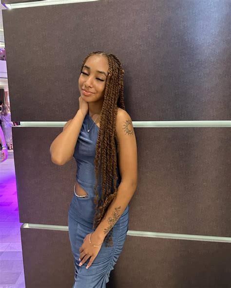 Mya Nicole🪷 (@myaanicolee._) • Instagram photos and videos