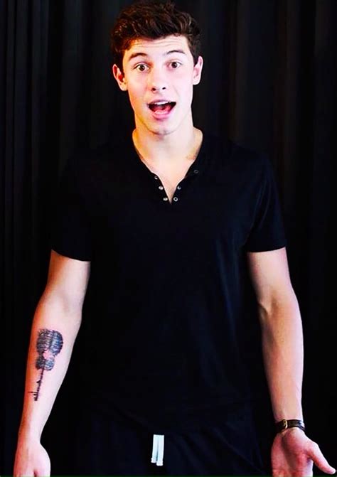 Shawn Mendes' New Tattoo REVEALED! - Superfame