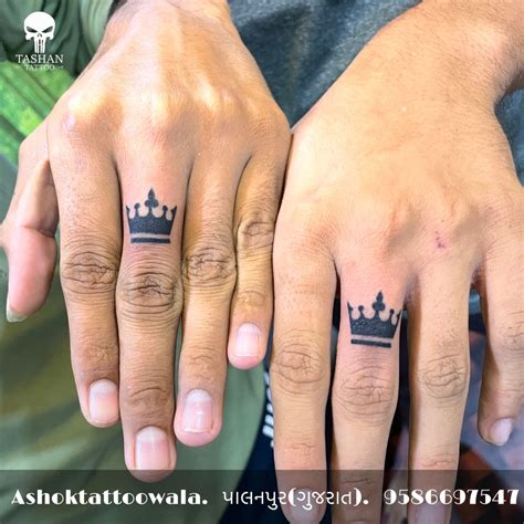 Crown tattoo crown tattoo on finger – Artofit