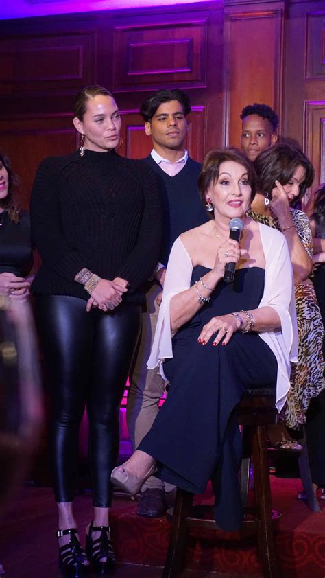 Carlos Espinal regresa en rol actoral en afamado musical - Diario Libre