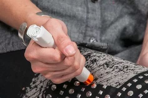 Life-saving adrenaline injectors planned for restaurants and public ...