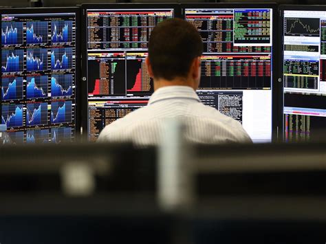 emolument highest paying finance jobs business insider