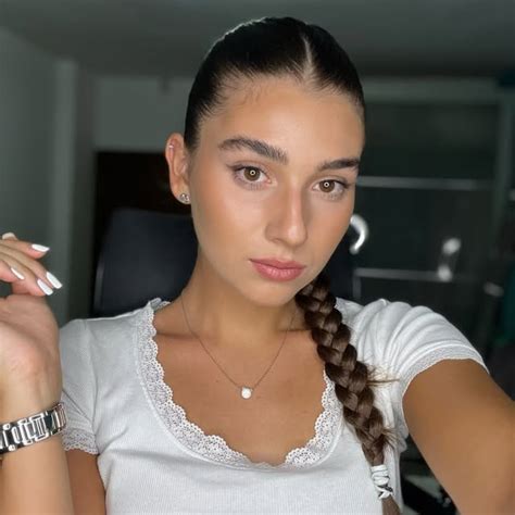 Надежда Стефанова (@n_stefanova_) on Threads