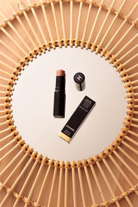 Chanel Baume Essentiel Stick Multi-Usage Golden Light, mon avis ...