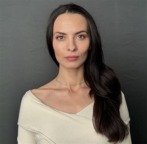 Катерина Борисова | www.smartcast.bg