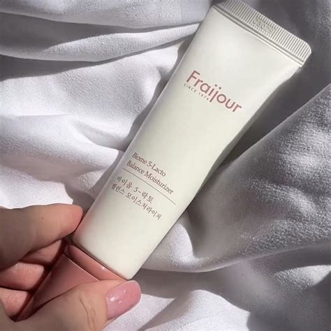 EVAS FRAIJOUR Biome 5-Lacto Balance Moisturizer