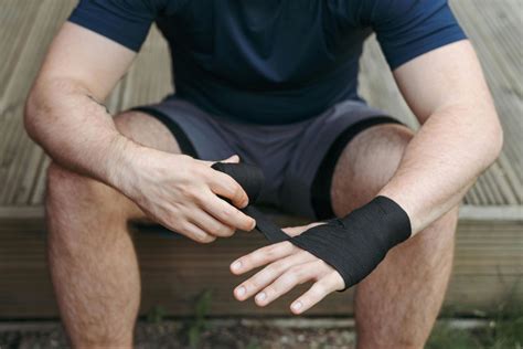 The 10 Best Forearm Workouts to Build Forearm Muscle | Hydrow