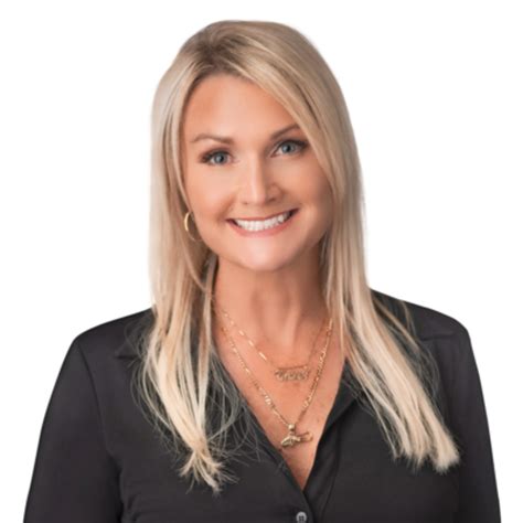 Tracey Gore | Fort Myers Beach area Realtor - The Only Real Estate Resource You'll Need!