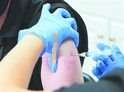 fda proposes annual covid booster shot heres